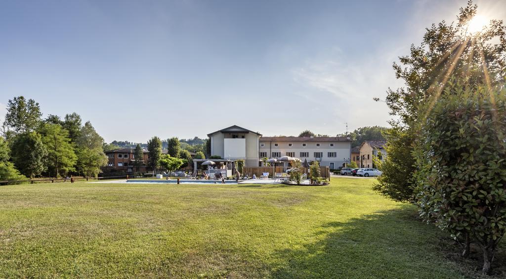 Hotel Il Corazziere Merone Exteriér fotografie