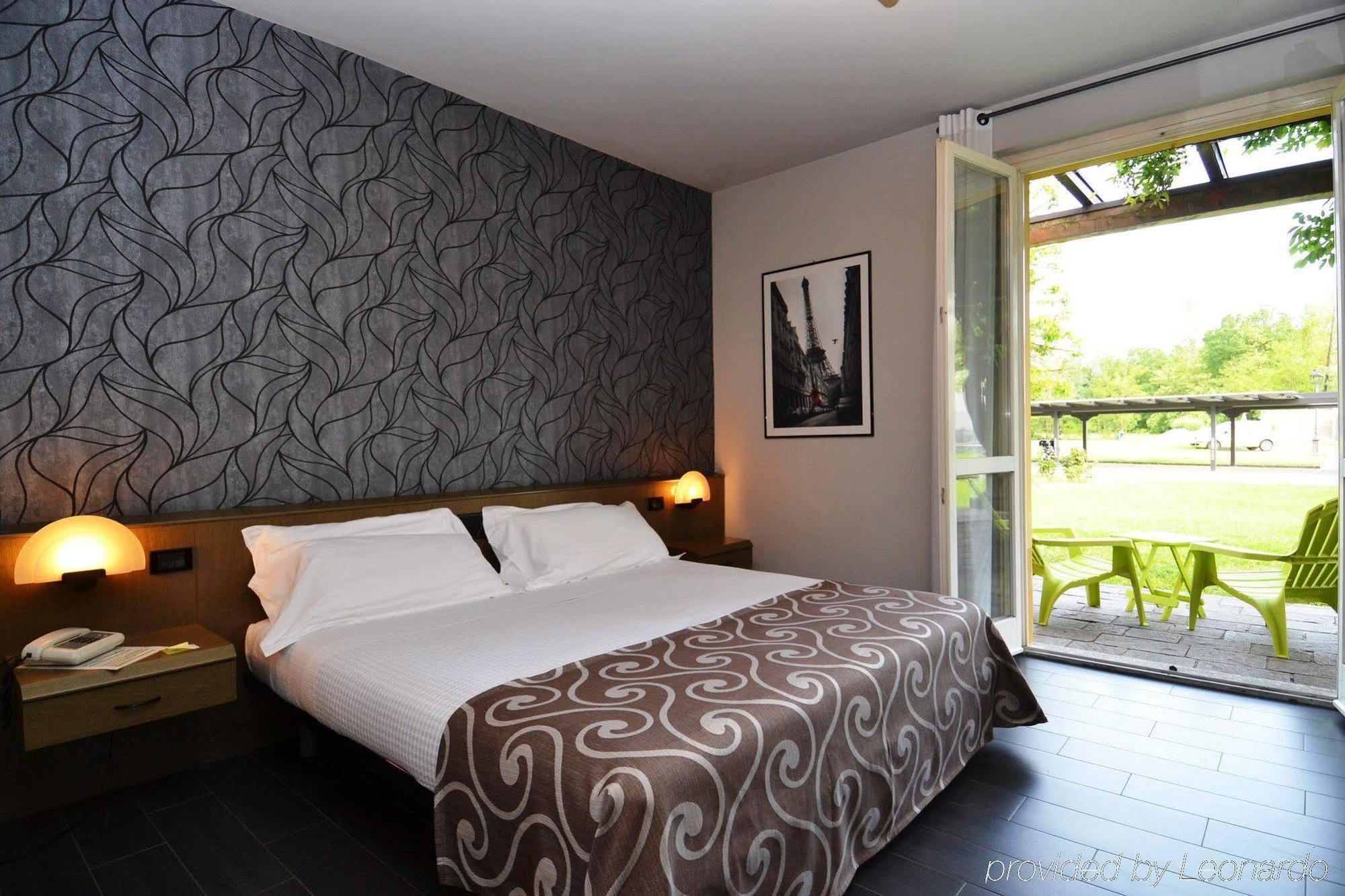 Hotel Il Corazziere Merone Exteriér fotografie