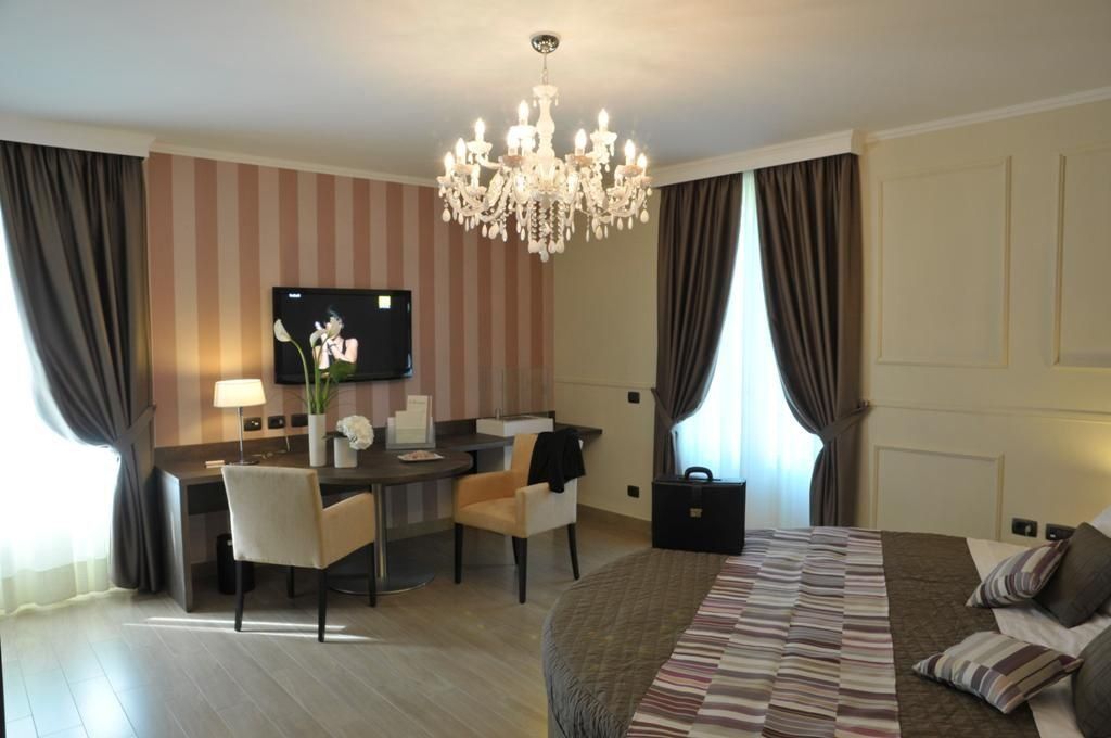Hotel Il Corazziere Merone Pokoj fotografie
